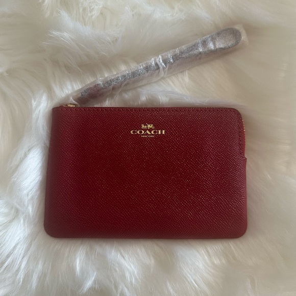 NWT Coach Leather Wistlet - Picture 3 of 6